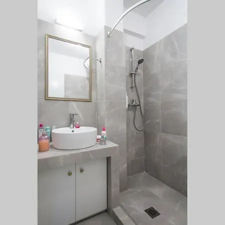Apartmán Nice 5 Min. From Syntagma Square, *
